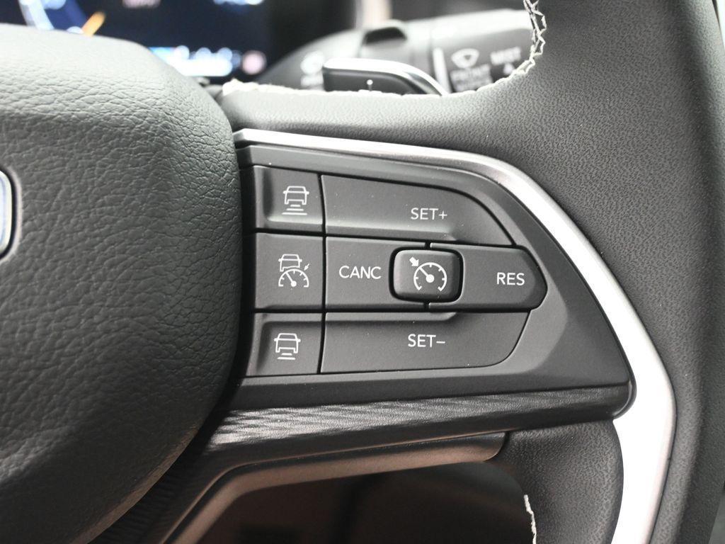 new 2025 Jeep Grand Cherokee L car, priced at $44,991