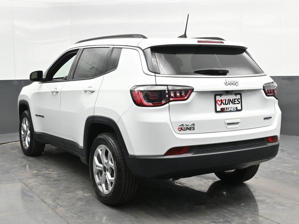 new 2025 Jeep Compass car, priced at $33,560