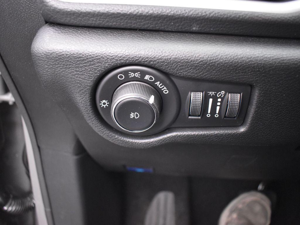 new 2025 Chrysler Pacifica car, priced at $49,995