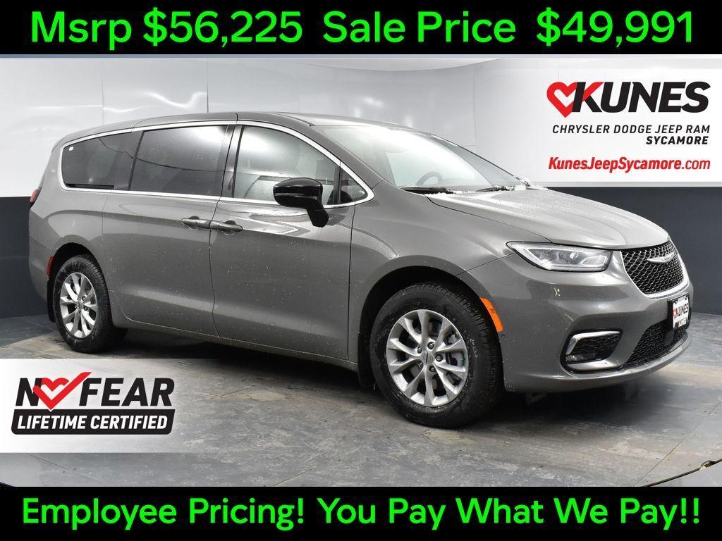 new 2025 Chrysler Pacifica car, priced at $49,991