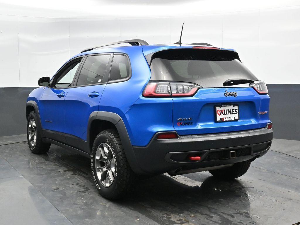 used 2019 Jeep Cherokee car, priced at $17,254