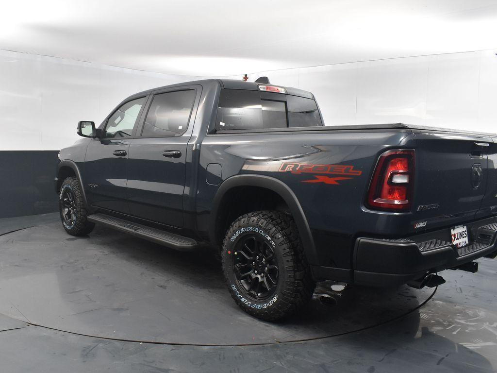new 2025 Ram 1500 car