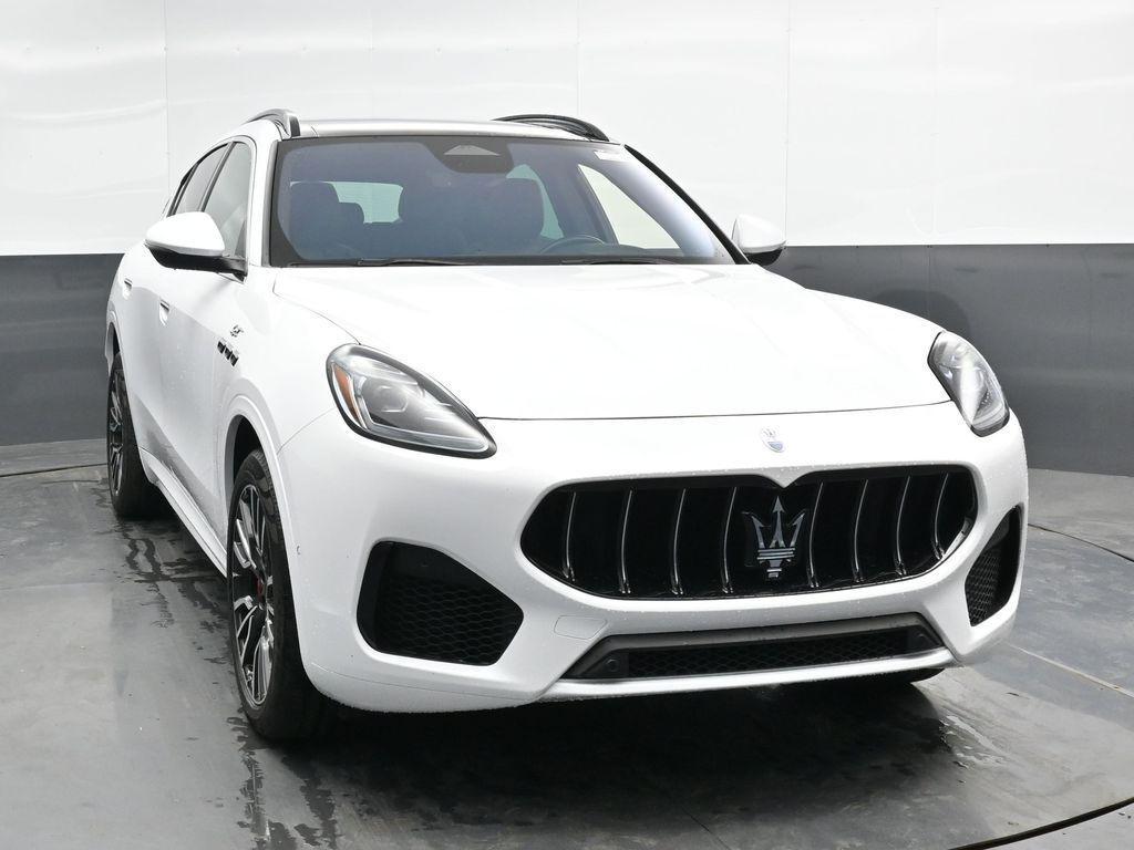 used 2023 Maserati Grecale car, priced at $38,791