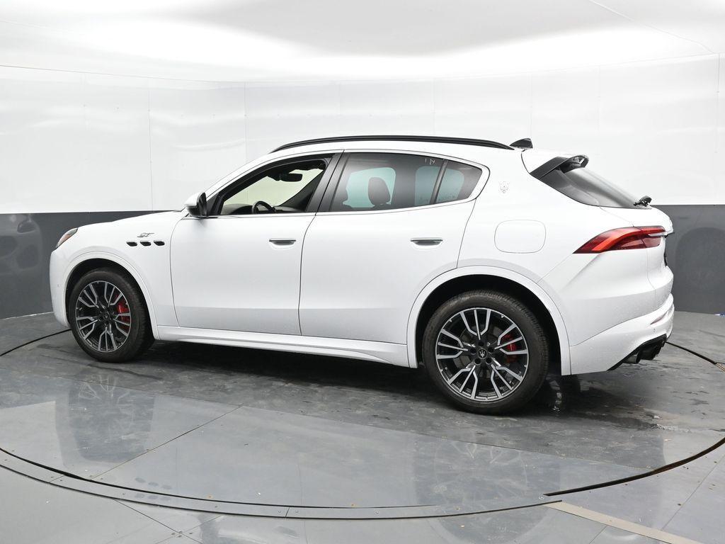 used 2023 Maserati Grecale car, priced at $38,791