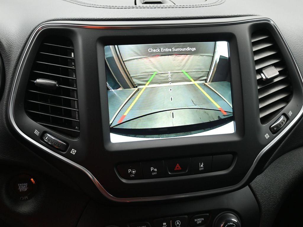 used 2023 Jeep Cherokee car, priced at $22,991
