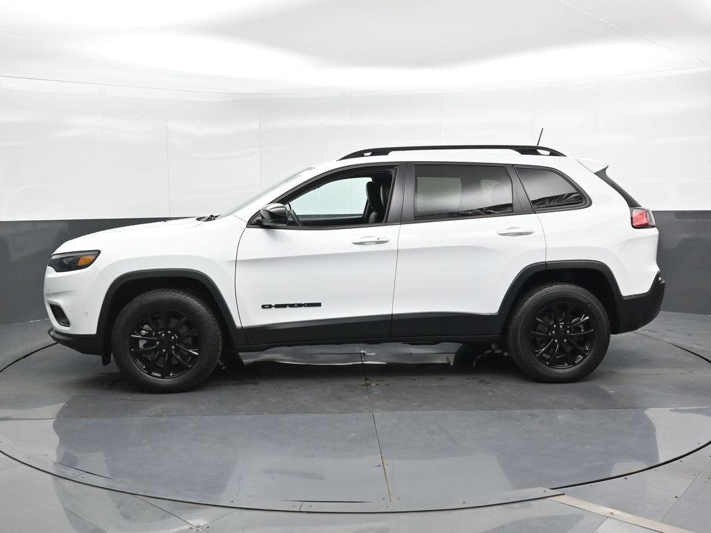 used 2023 Jeep Cherokee car, priced at $22,991