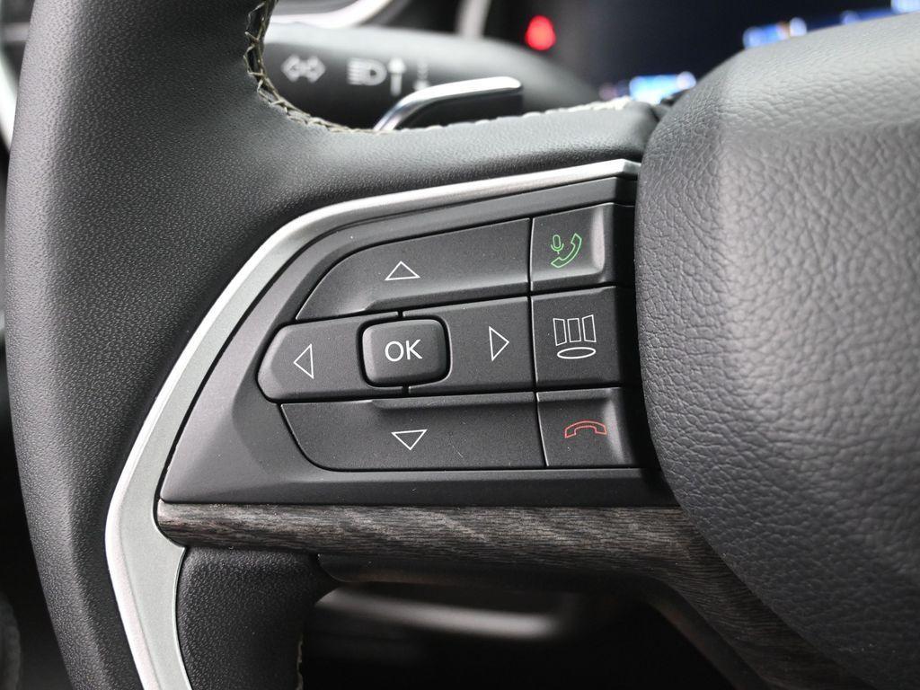 used 2024 Jeep Grand Cherokee L car, priced at $37,616