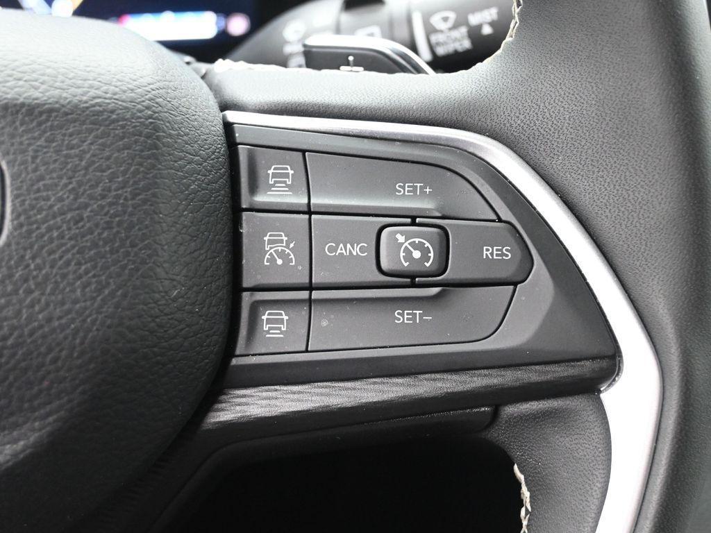 used 2024 Jeep Grand Cherokee L car, priced at $34,137