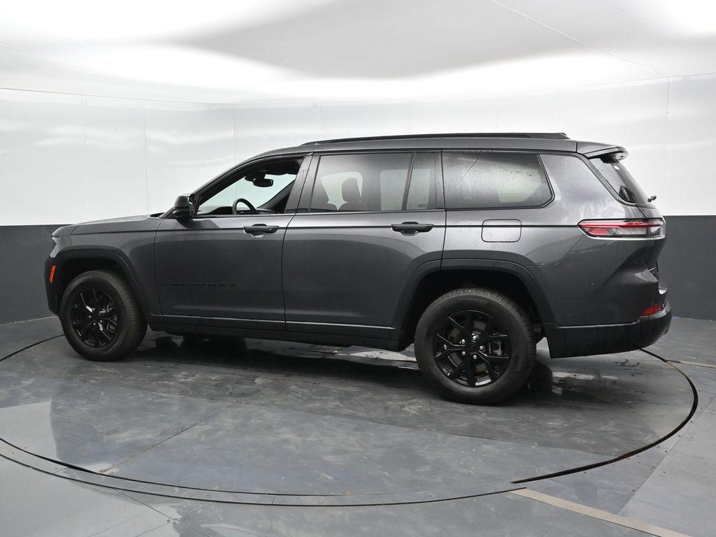 used 2024 Jeep Grand Cherokee L car, priced at $34,137