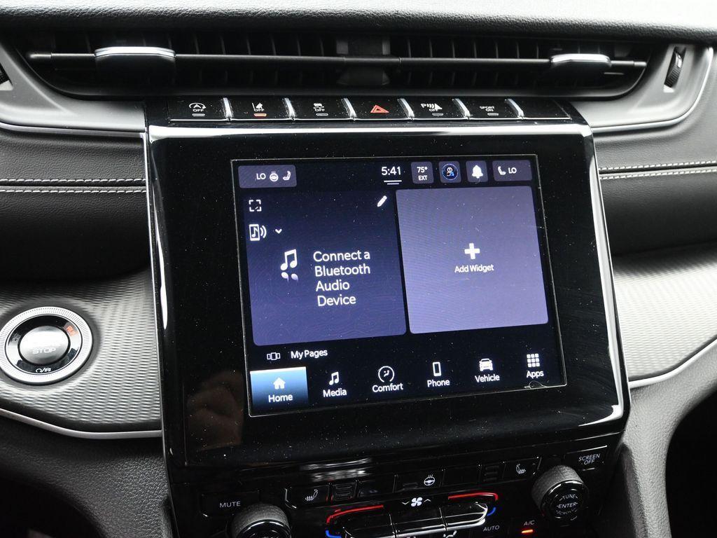 used 2024 Jeep Grand Cherokee L car, priced at $34,137