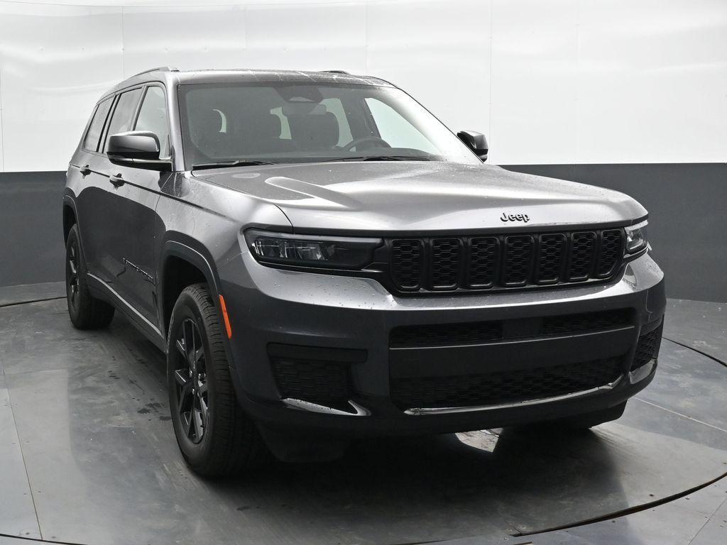 used 2024 Jeep Grand Cherokee L car, priced at $34,137