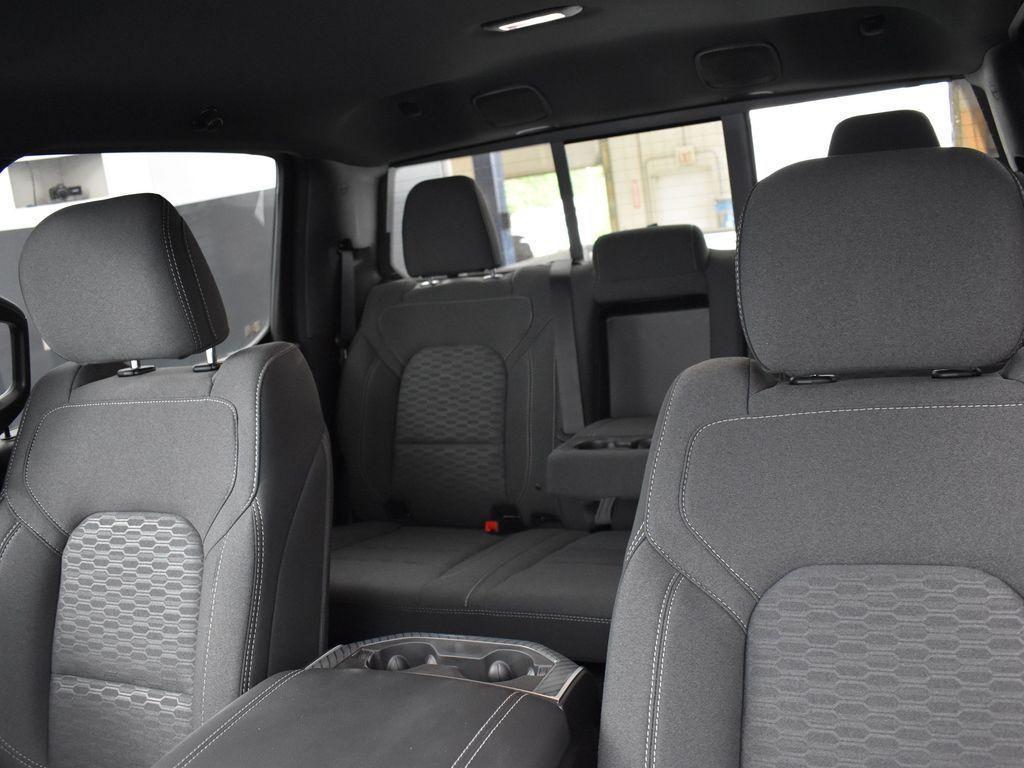 new 2025 Ram 1500 car, priced at $46,575