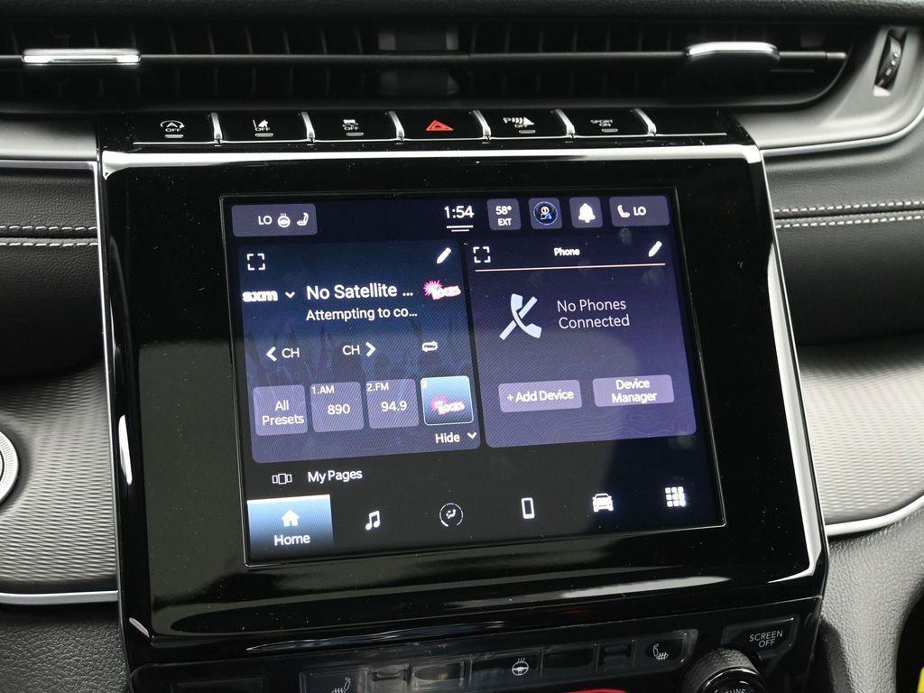 new 2025 Jeep Grand Cherokee car, priced at $41,995