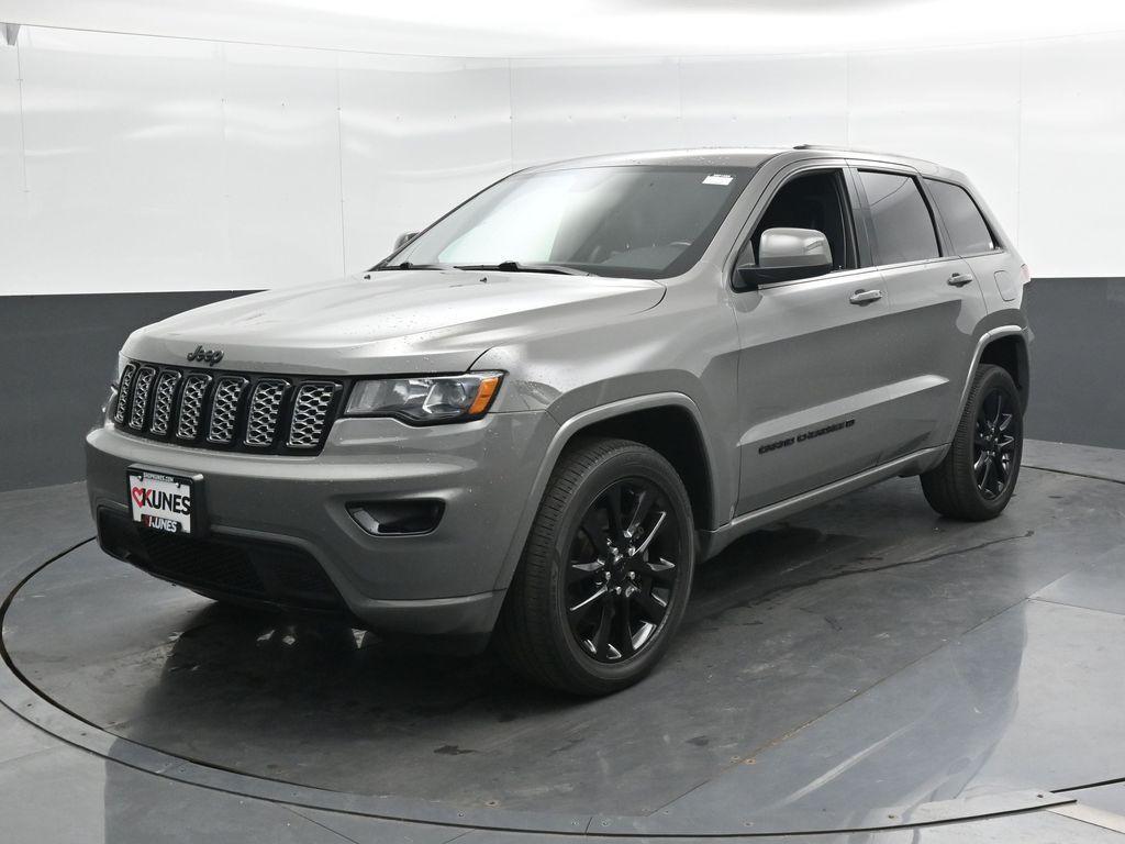 used 2022 Jeep Grand Cherokee WK car, priced at $28,951