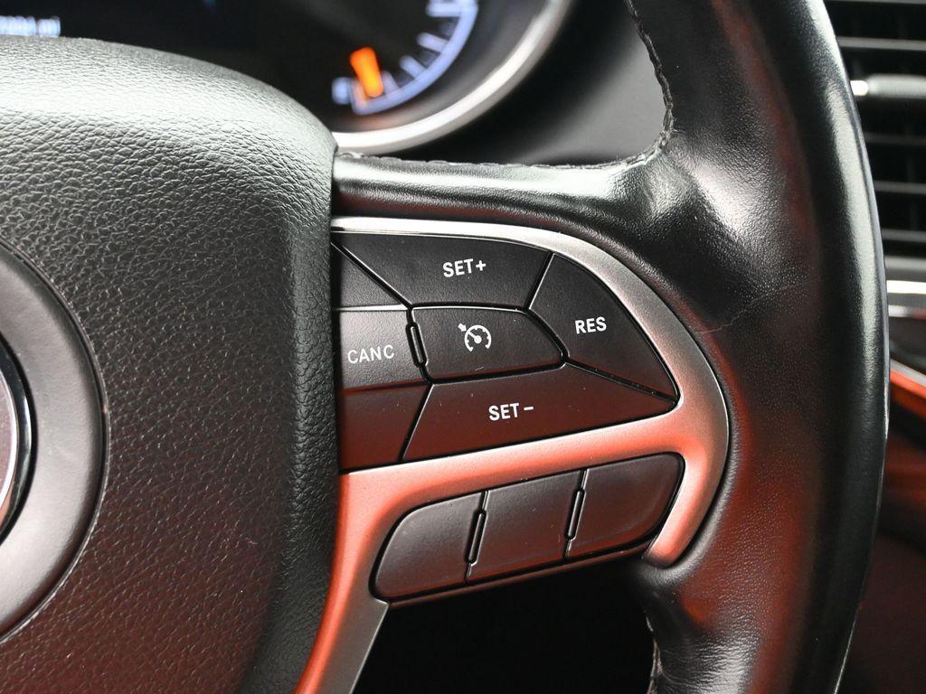 used 2022 Jeep Grand Cherokee WK car, priced at $28,951