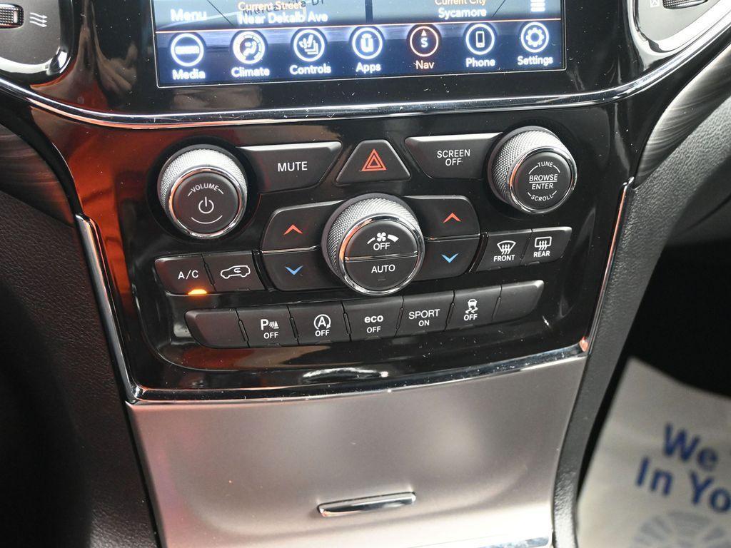 used 2022 Jeep Grand Cherokee WK car, priced at $28,951
