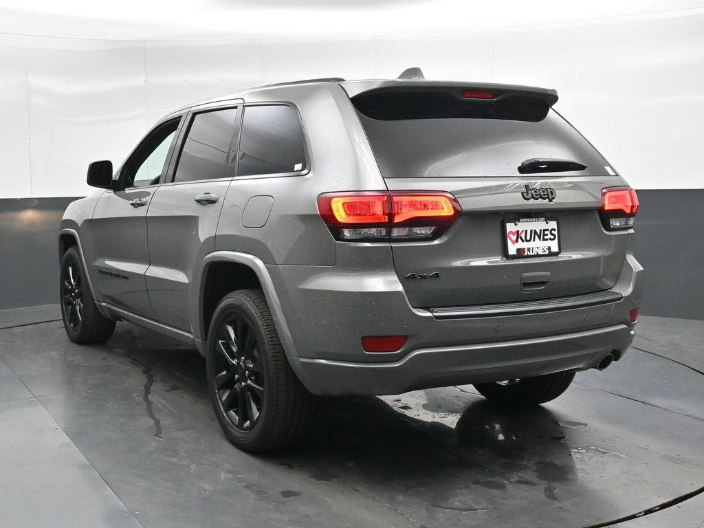 used 2022 Jeep Grand Cherokee WK car, priced at $28,951