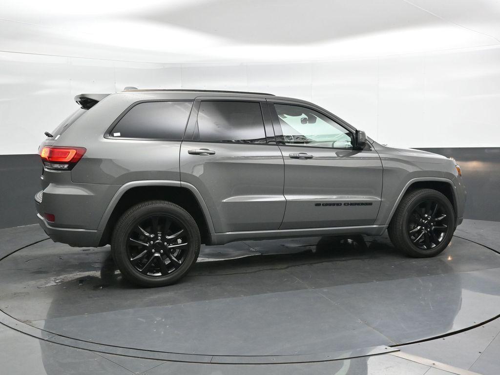 used 2022 Jeep Grand Cherokee WK car, priced at $28,951