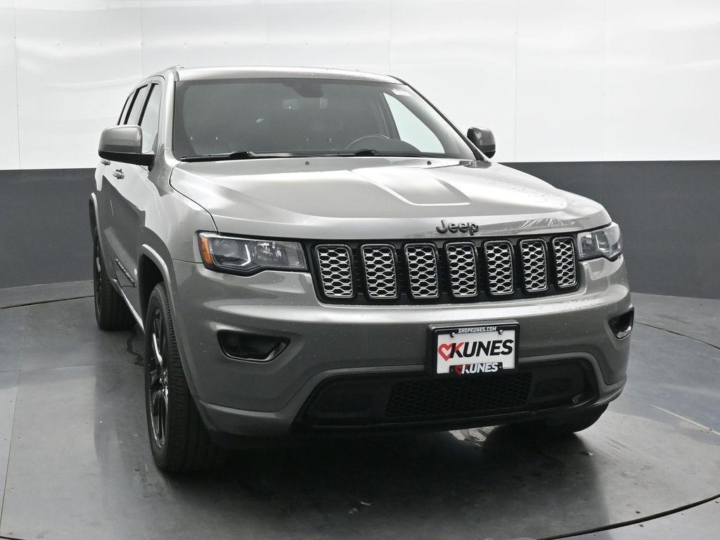 used 2022 Jeep Grand Cherokee WK car, priced at $28,951