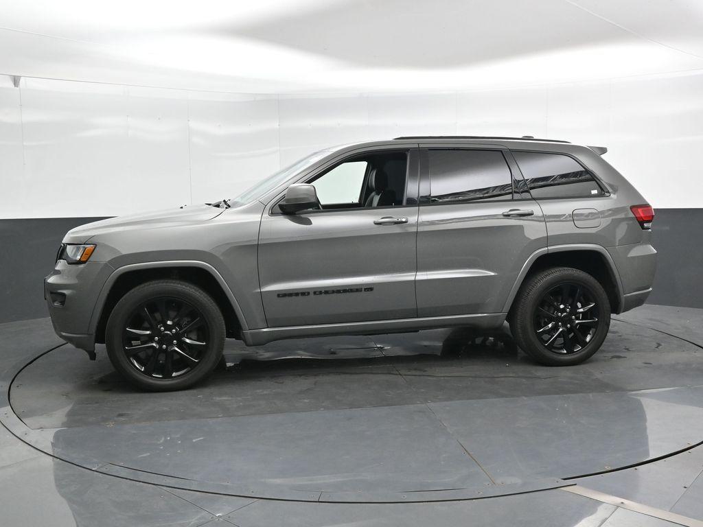 used 2022 Jeep Grand Cherokee WK car, priced at $28,951