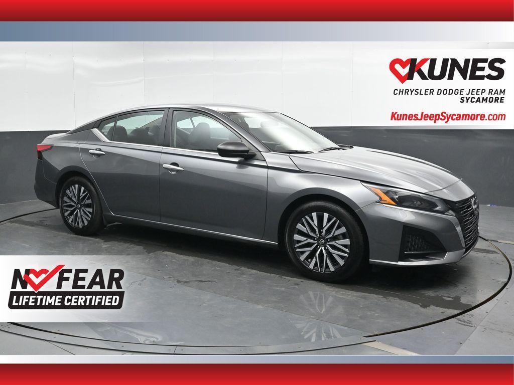 used 2024 Nissan Altima car, priced at $19,791