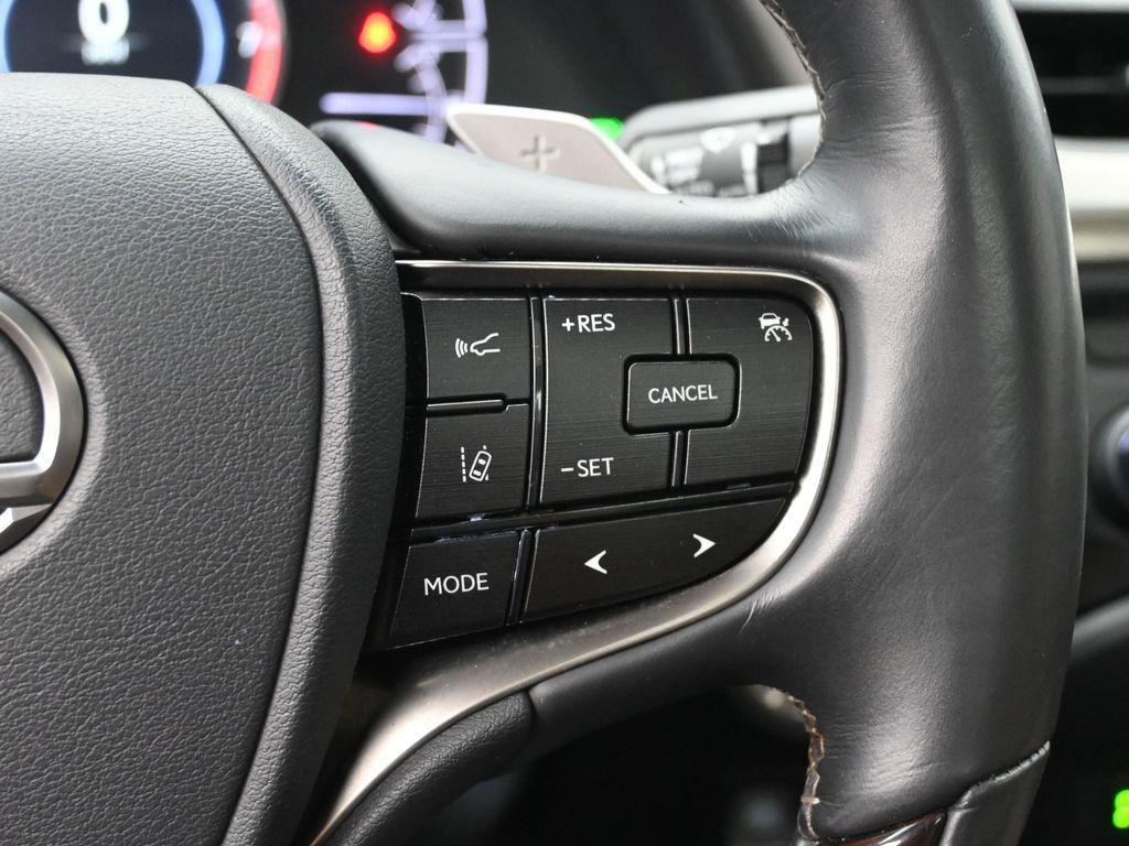 used 2020 Lexus ES 350 car, priced at $33,991