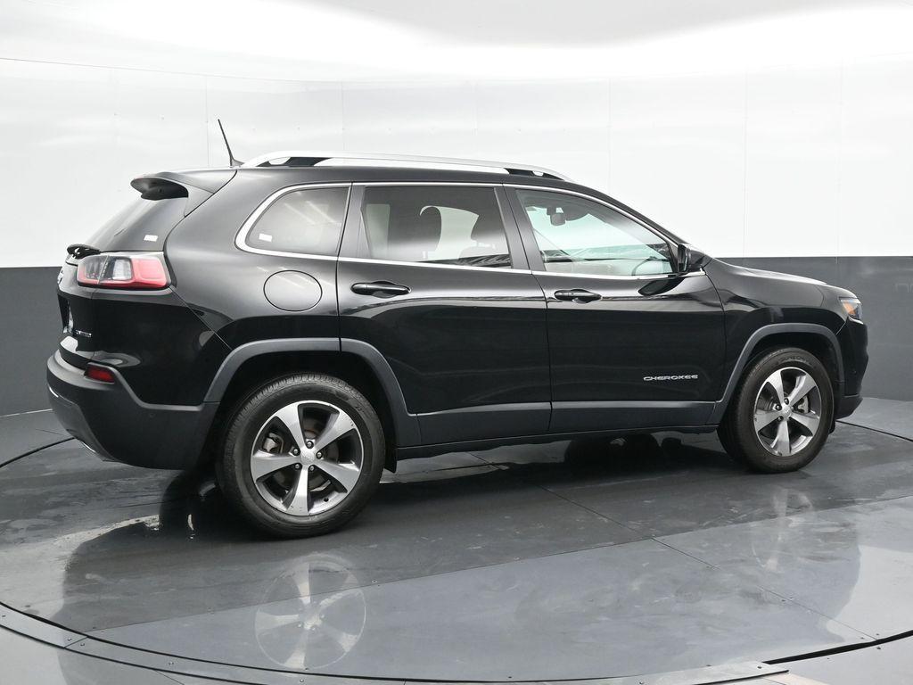 used 2021 Jeep Cherokee car, priced at $21,350