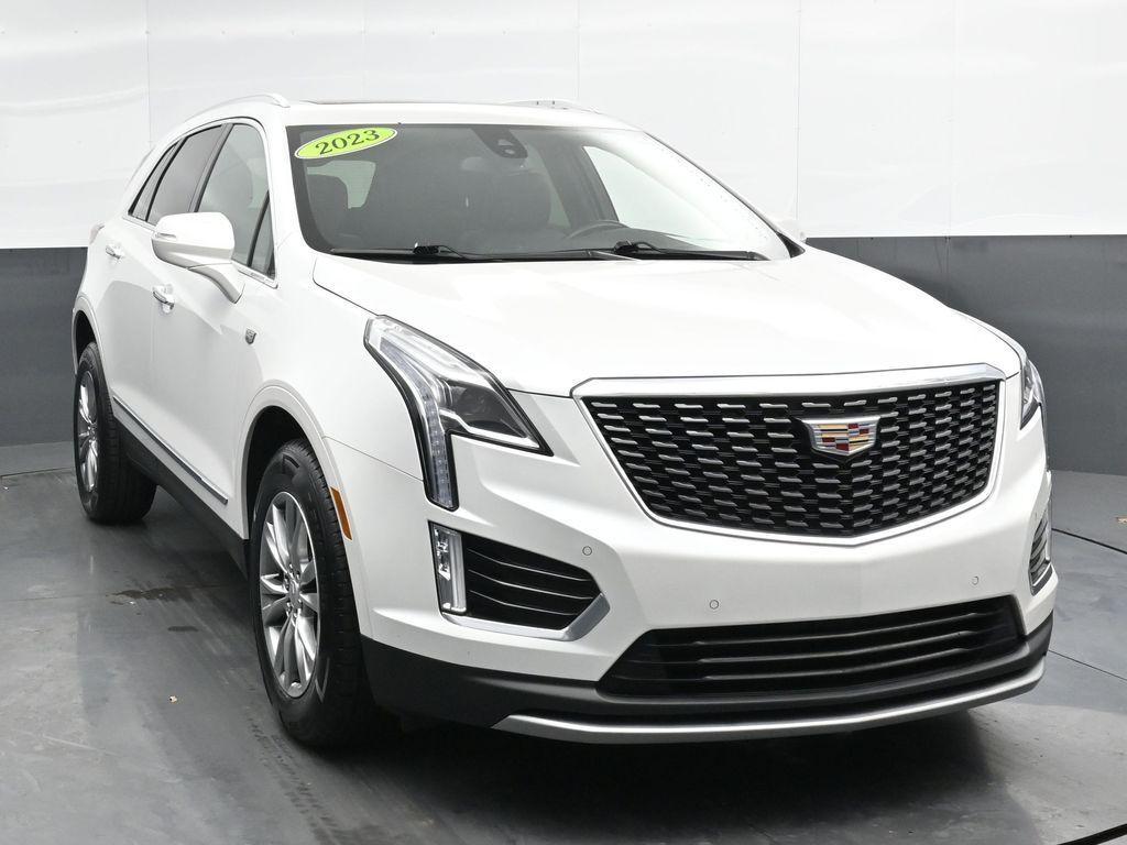 used 2023 Cadillac XT5 car, priced at $25,791