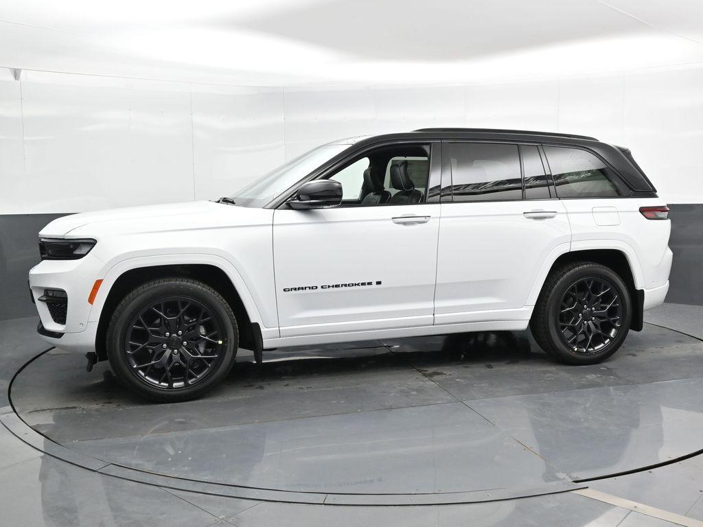 new 2025 Jeep Grand Cherokee car, priced at $62,780