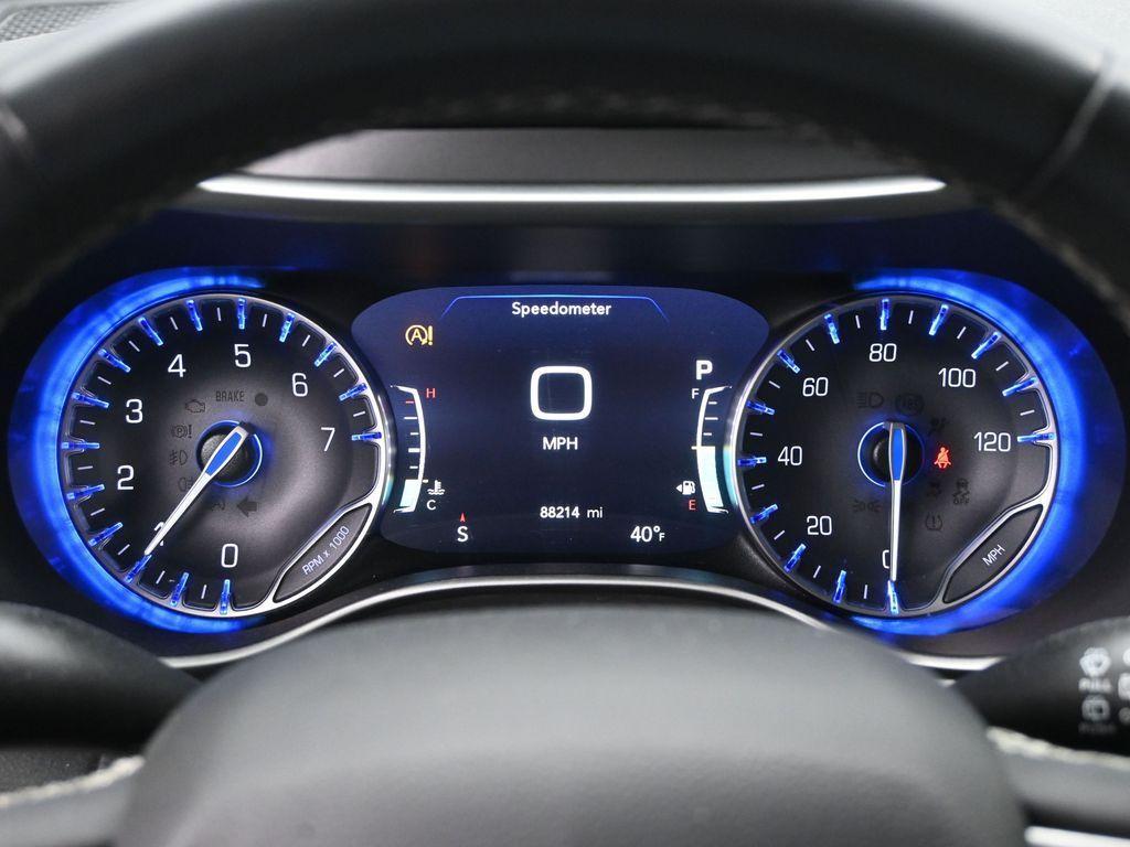 used 2022 Chrysler Pacifica car, priced at $20,595