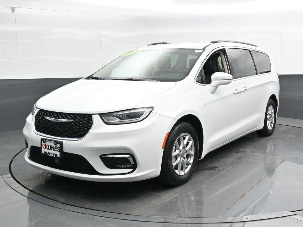 used 2022 Chrysler Pacifica car, priced at $20,595
