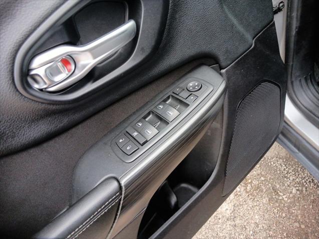 used 2016 Jeep Cherokee car, priced at $11,382