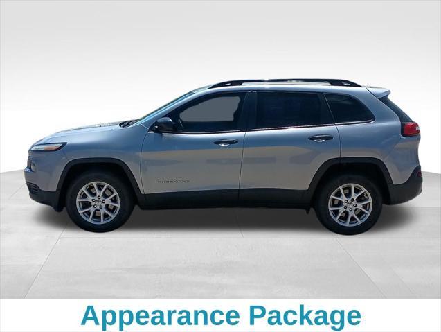 used 2016 Jeep Cherokee car, priced at $10,299