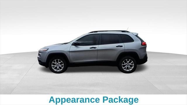used 2016 Jeep Cherokee car, priced at $11,382