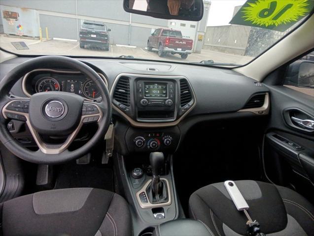 used 2016 Jeep Cherokee car, priced at $11,382