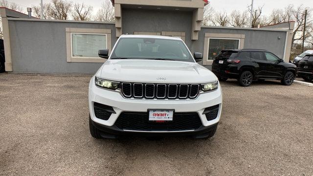 new 2025 Jeep Grand Cherokee car, priced at $38,080