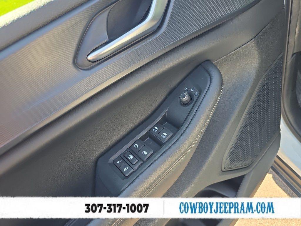 used 2023 Jeep Grand Cherokee L car, priced at $30,874