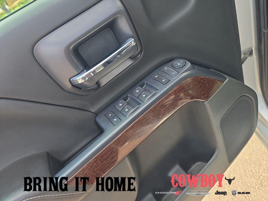 used 2017 GMC Sierra 1500 car, priced at $25,595