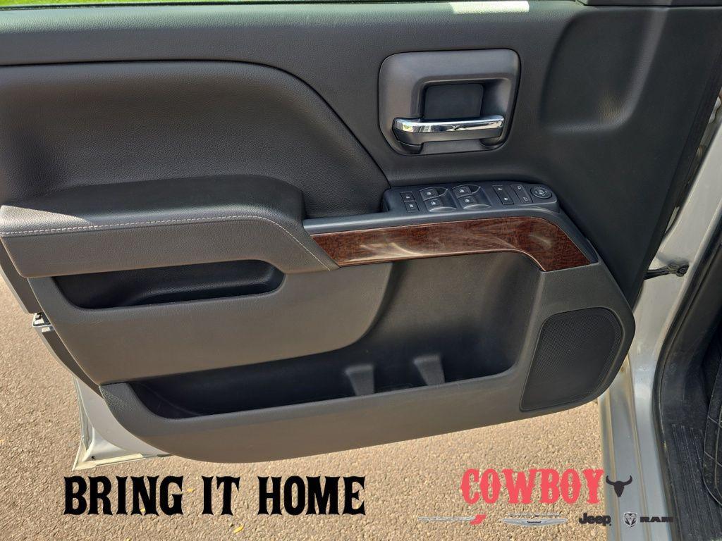 used 2017 GMC Sierra 1500 car, priced at $25,595