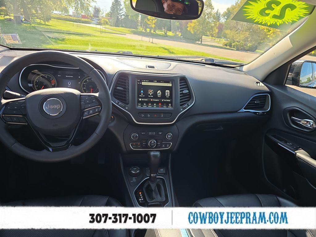 used 2023 Jeep Cherokee car, priced at $25,125