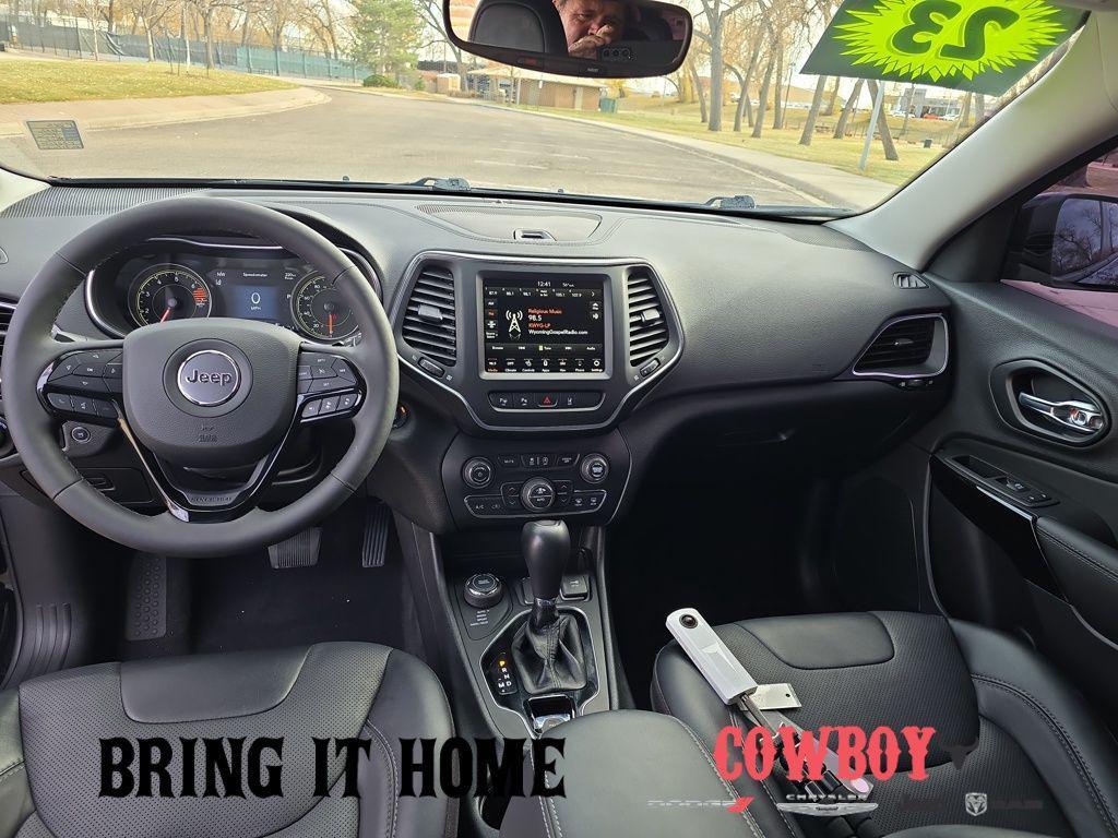 used 2023 Jeep Cherokee car, priced at $24,195