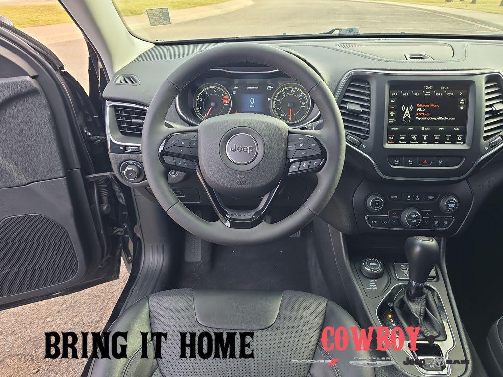 used 2023 Jeep Cherokee car, priced at $24,195