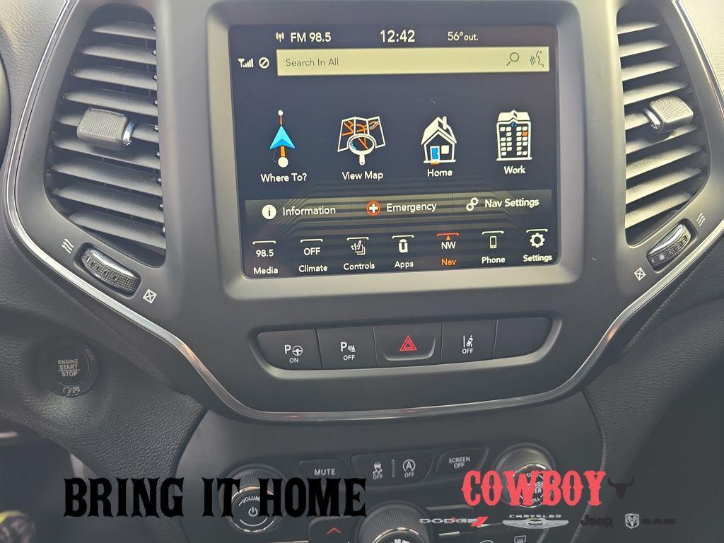 used 2023 Jeep Cherokee car, priced at $24,195