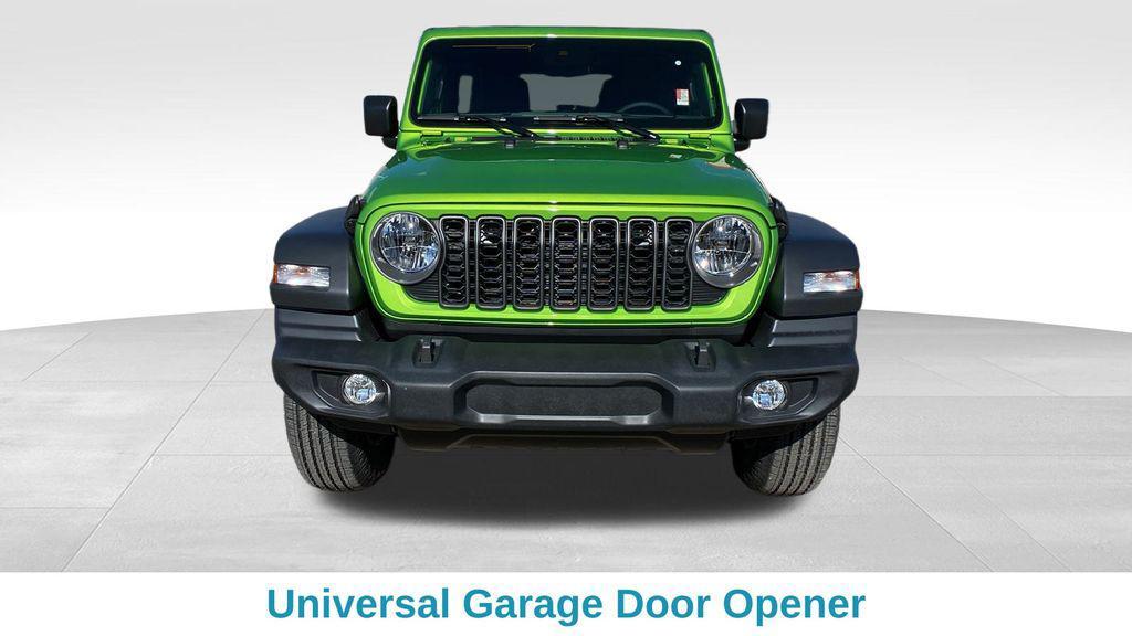 new 2025 Jeep Wrangler car, priced at $45,118