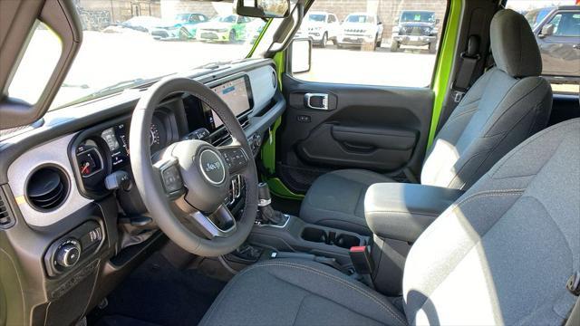 new 2025 Jeep Wrangler car, priced at $44,118