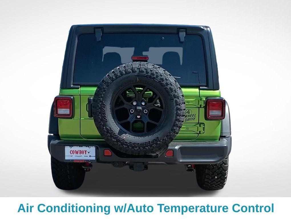 new 2025 Jeep Wrangler car, priced at $40,555