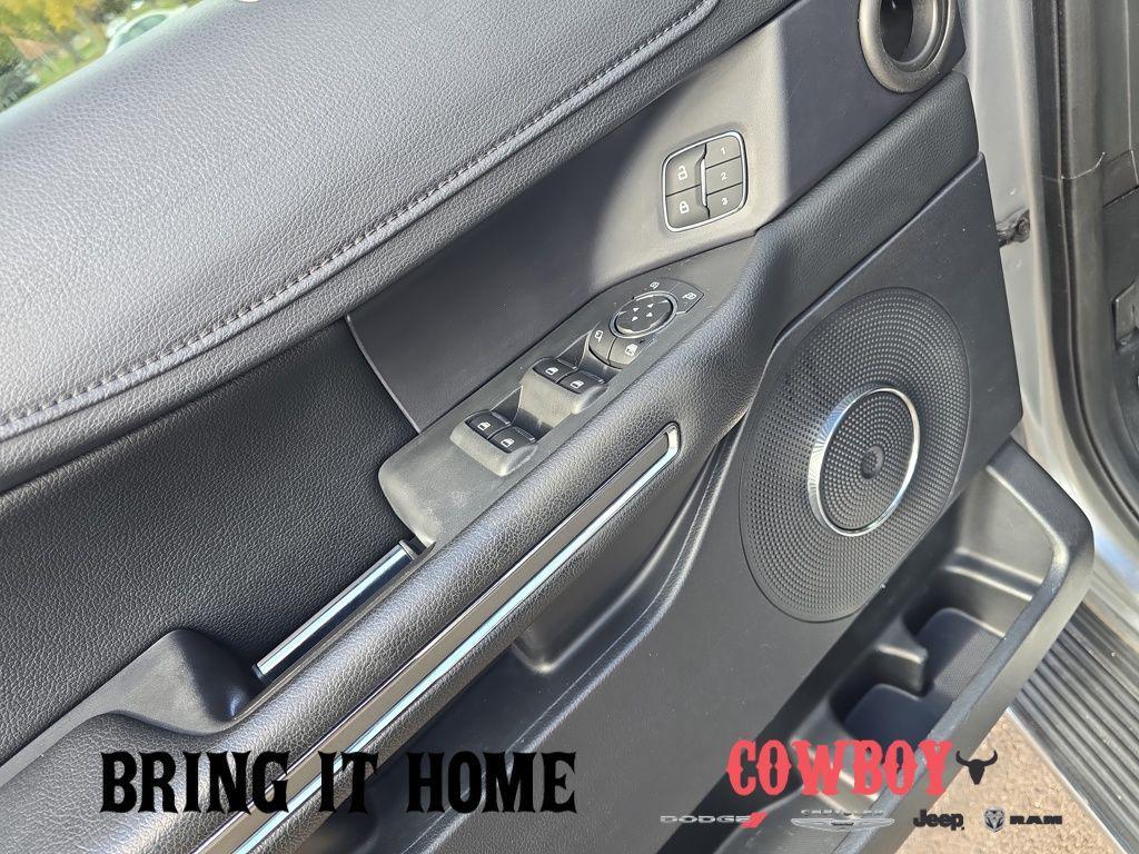 used 2020 Ford Expedition car, priced at $30,811