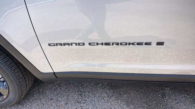 new 2024 Jeep Grand Cherokee L car, priced at $48,185