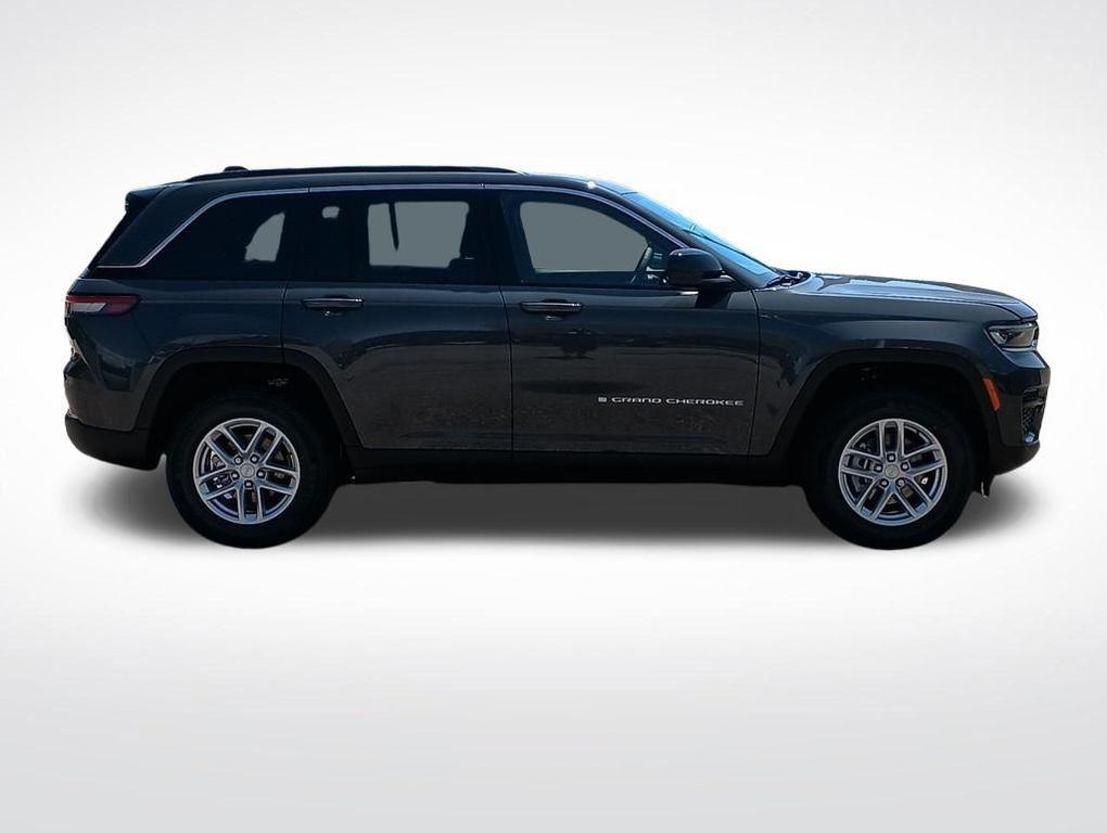 new 2025 Jeep Grand Cherokee car, priced at $34,914
