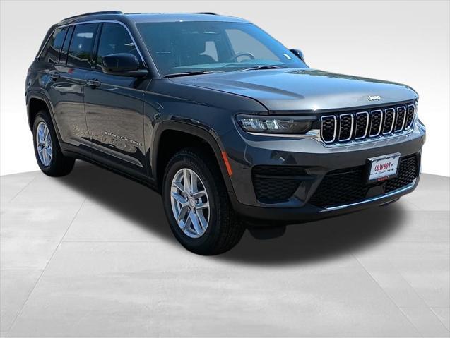 new 2025 Jeep Grand Cherokee car, priced at $38,781